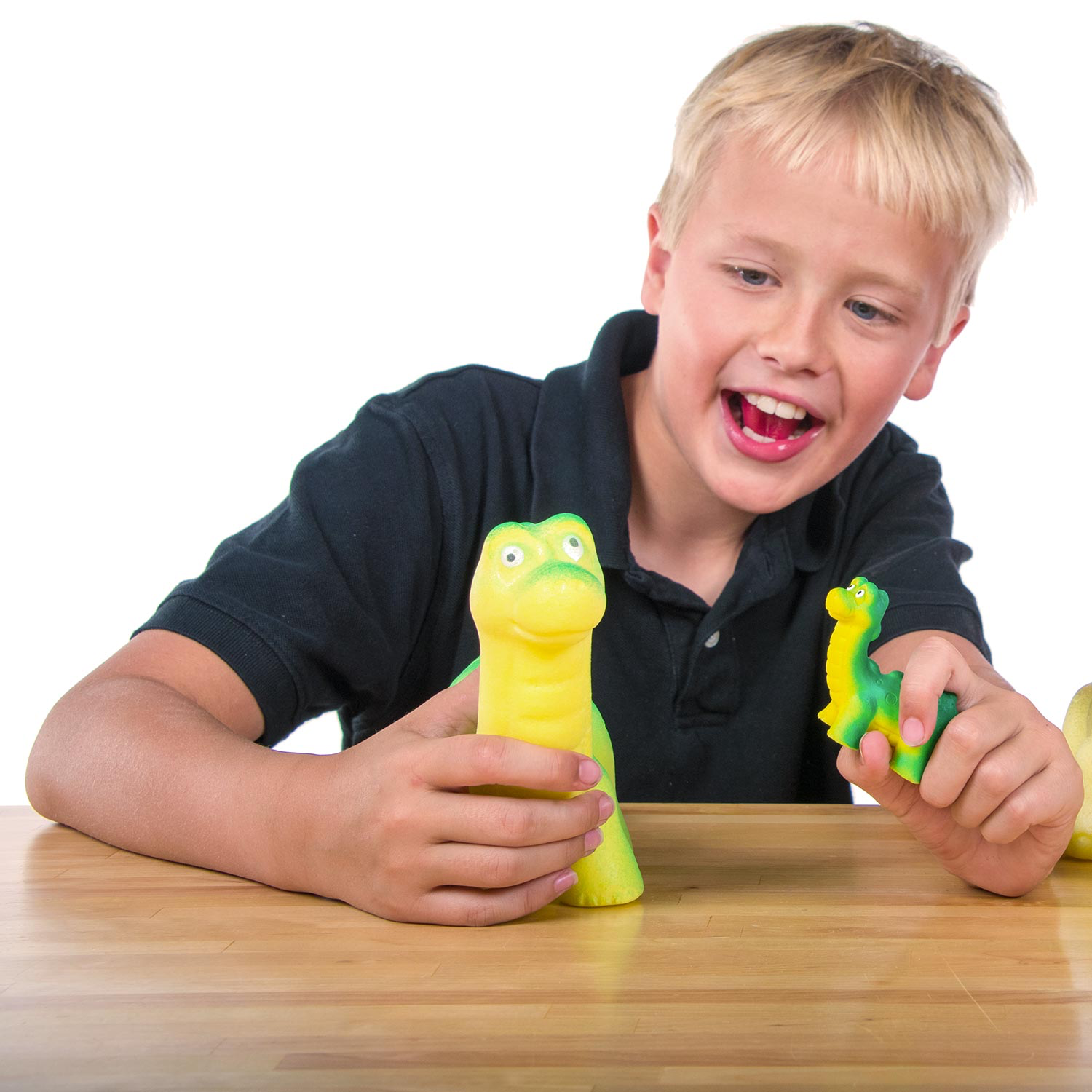 growing dinosaur toy