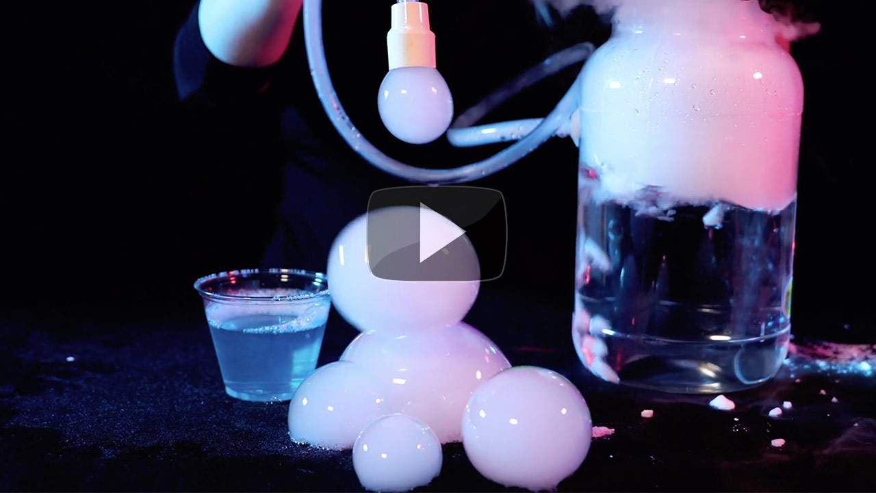Boo Bubbles – Dry Ice Smoke Bubbles